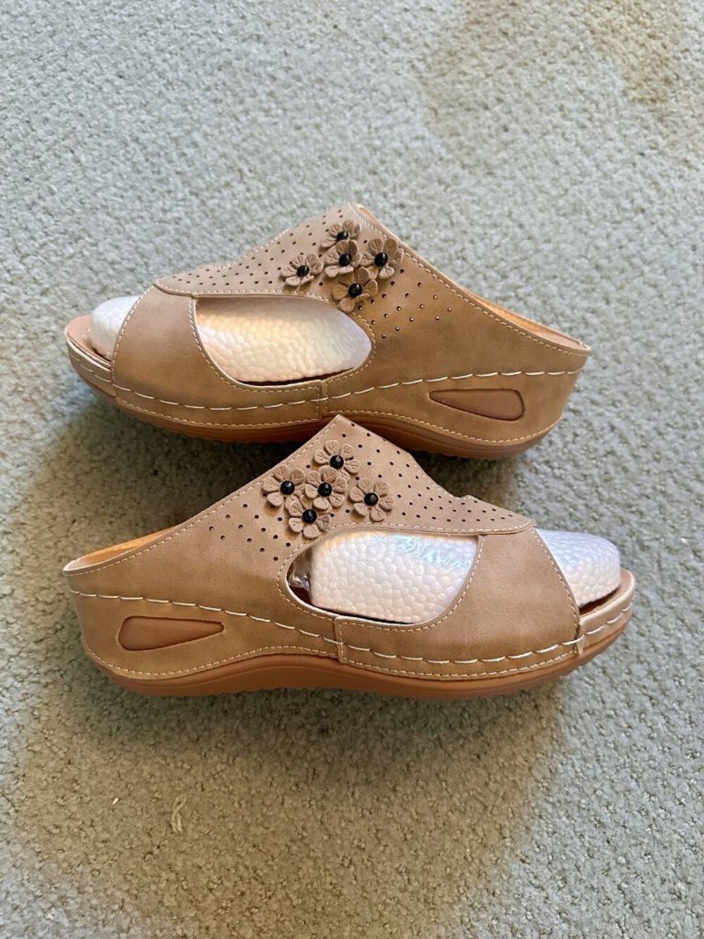 Women's Comfort Wedge Sandals with Flower Detail - Brand new!